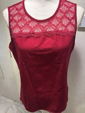 SHEIN Red Lace Yoke Tank Top